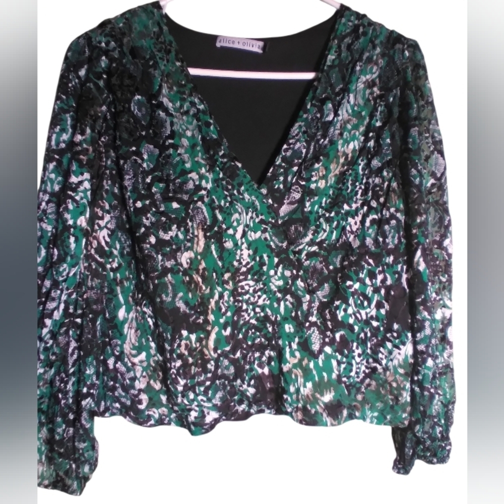 Alice + Olivia Multicolor Patterned Blouse V Neck Long Sleeve Gauzy Office Work